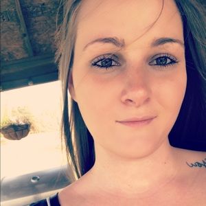 Meet your Posher, Kristin